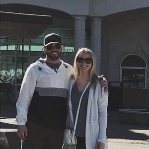 Meet your Posher, Joel